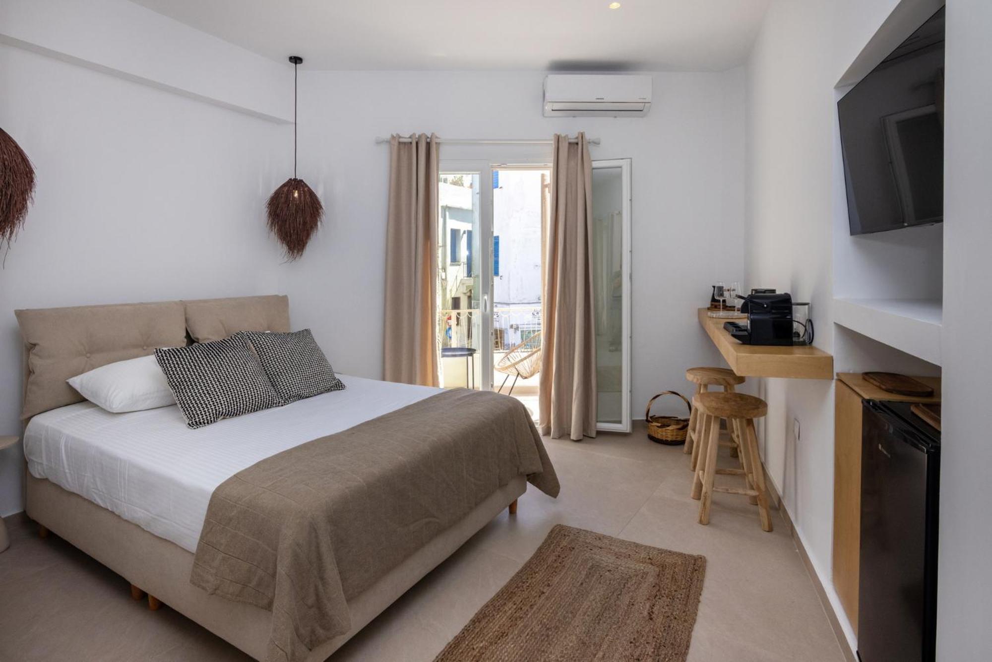 Alora Suites Tínos Buitenkant foto