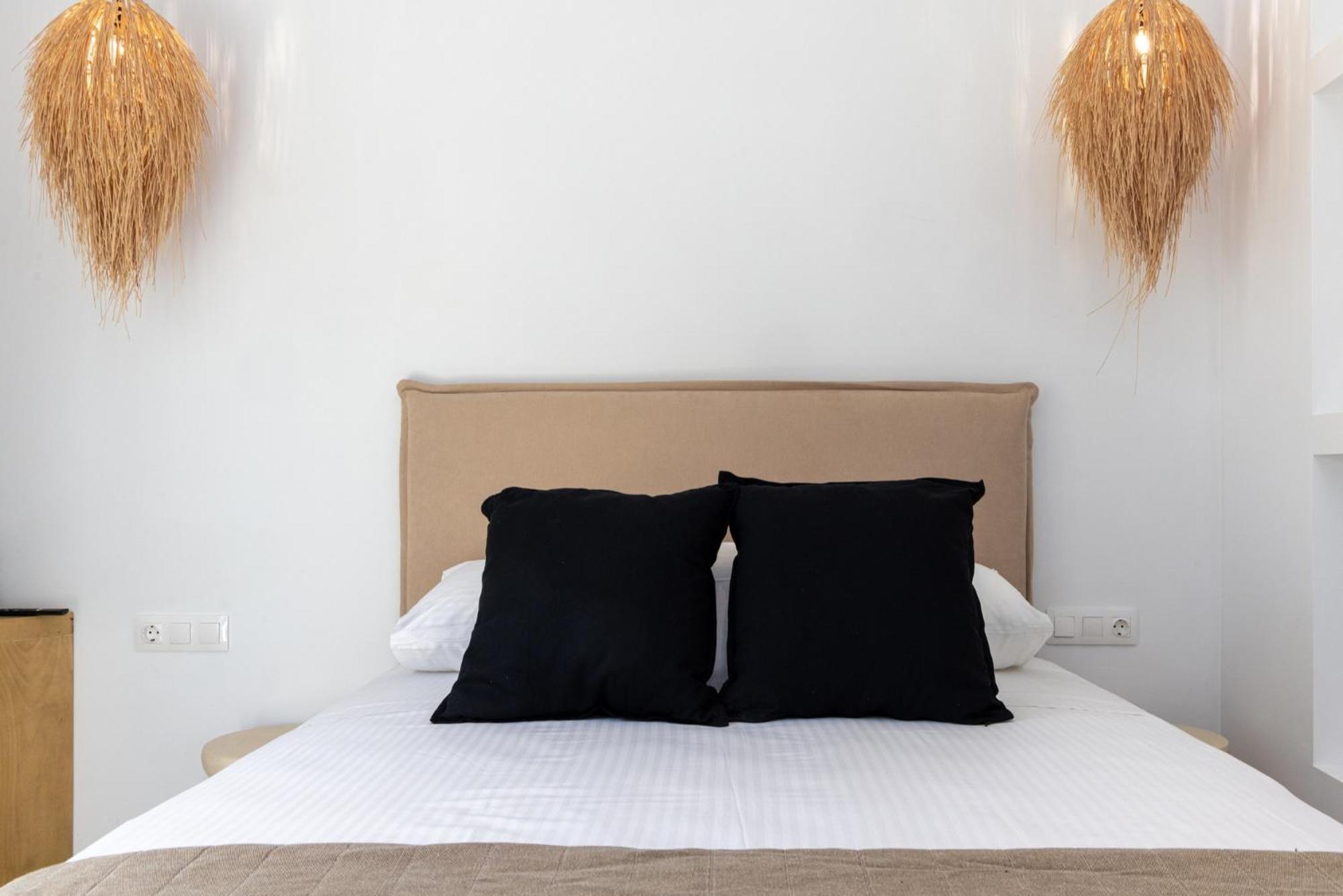 Alora Suites Tínos Buitenkant foto